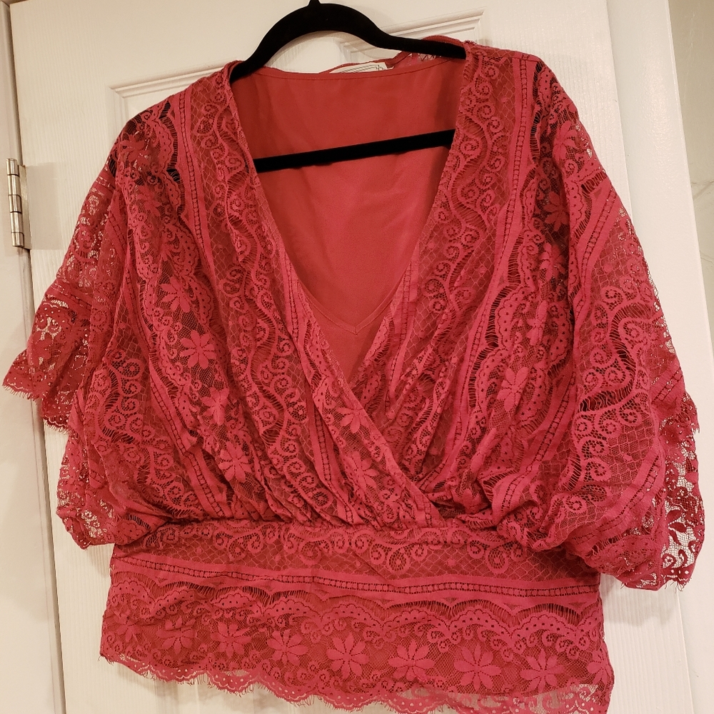 Beyond Vintage Flowy lace top